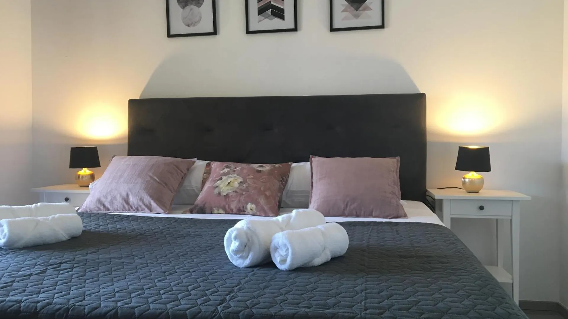 Paolo Apartment, Parking, Terrace, Netflix Zadar Croatia