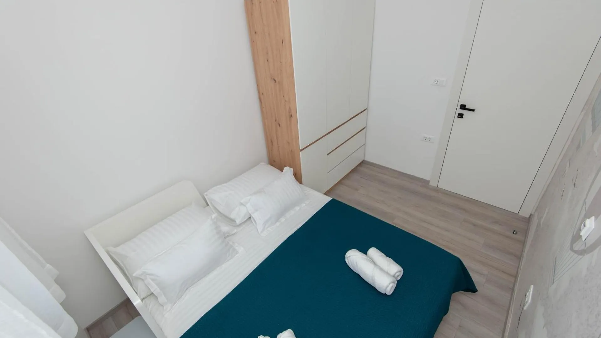 Paolo Apartment, Parking, Terrace, Netflix Zadar 0*,  Croatia