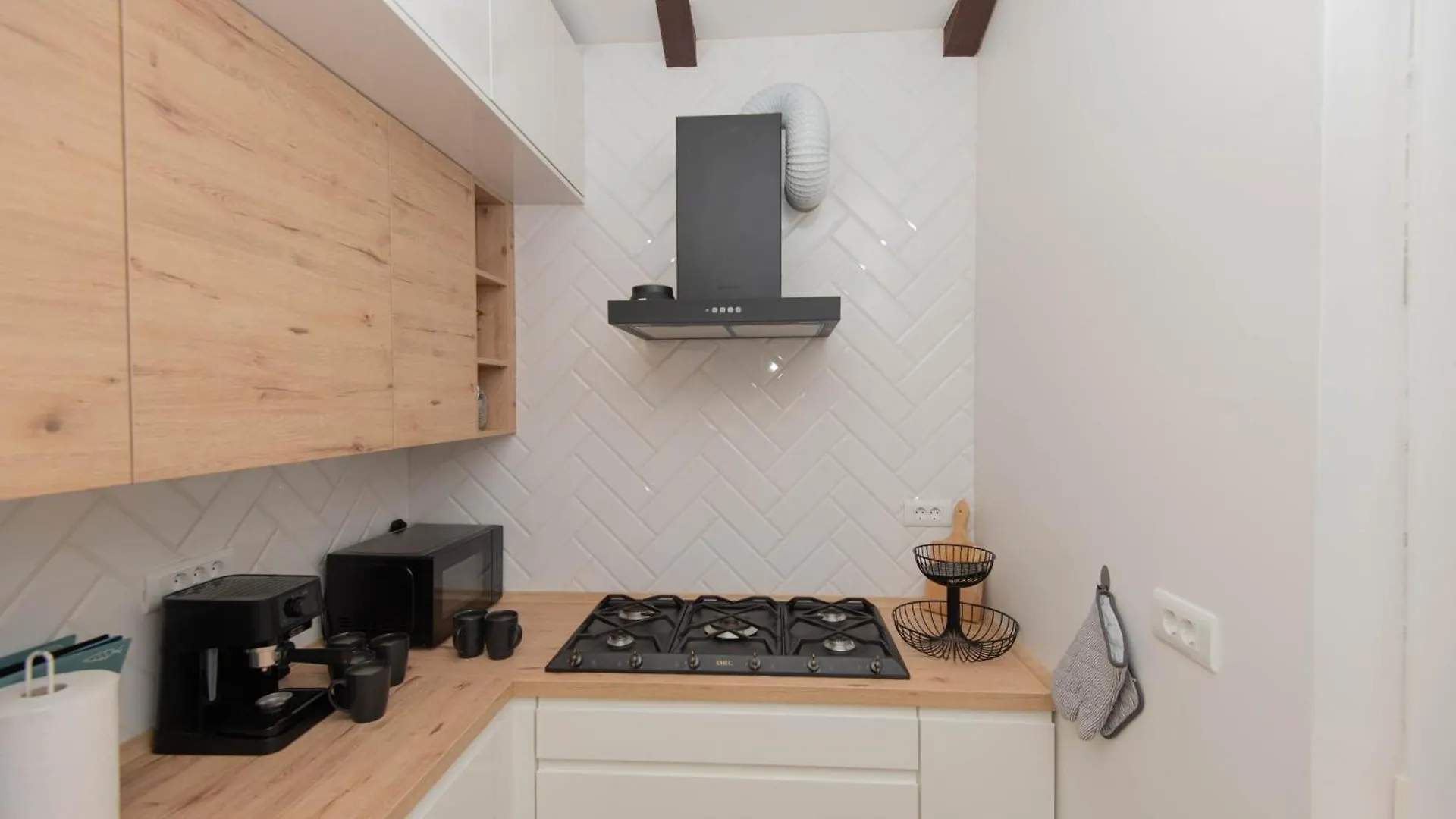 Paolo Apartment, Parking, Terrace, Netflix Zadar Croatia